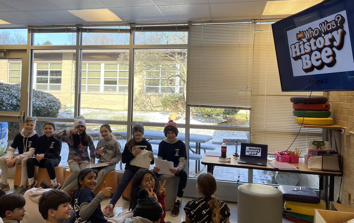 MADISONCUSD200's tweet image. Thanks to Mrs. K and Mrs. S in the library as they thrilled and inspired 5th graders with a challenge to read as many of the “Who was” books as possible and compete in a Bee! #yourcommunityschools #madisonstrong