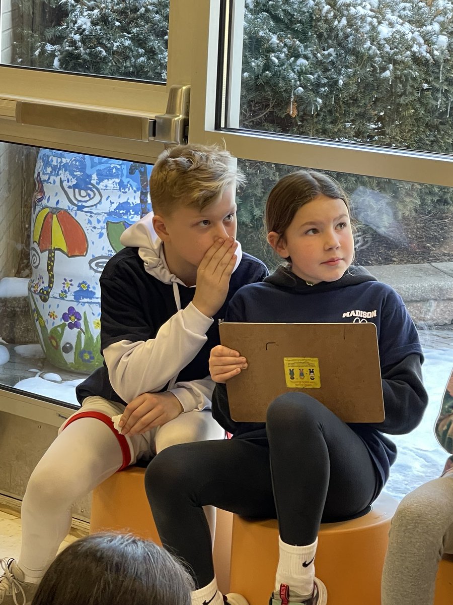 MADISONCUSD200's tweet image. Thanks to Mrs. K and Mrs. S in the library as they thrilled and inspired 5th graders with a challenge to read as many of the “Who was” books as possible and compete in a Bee! #yourcommunityschools #madisonstrong