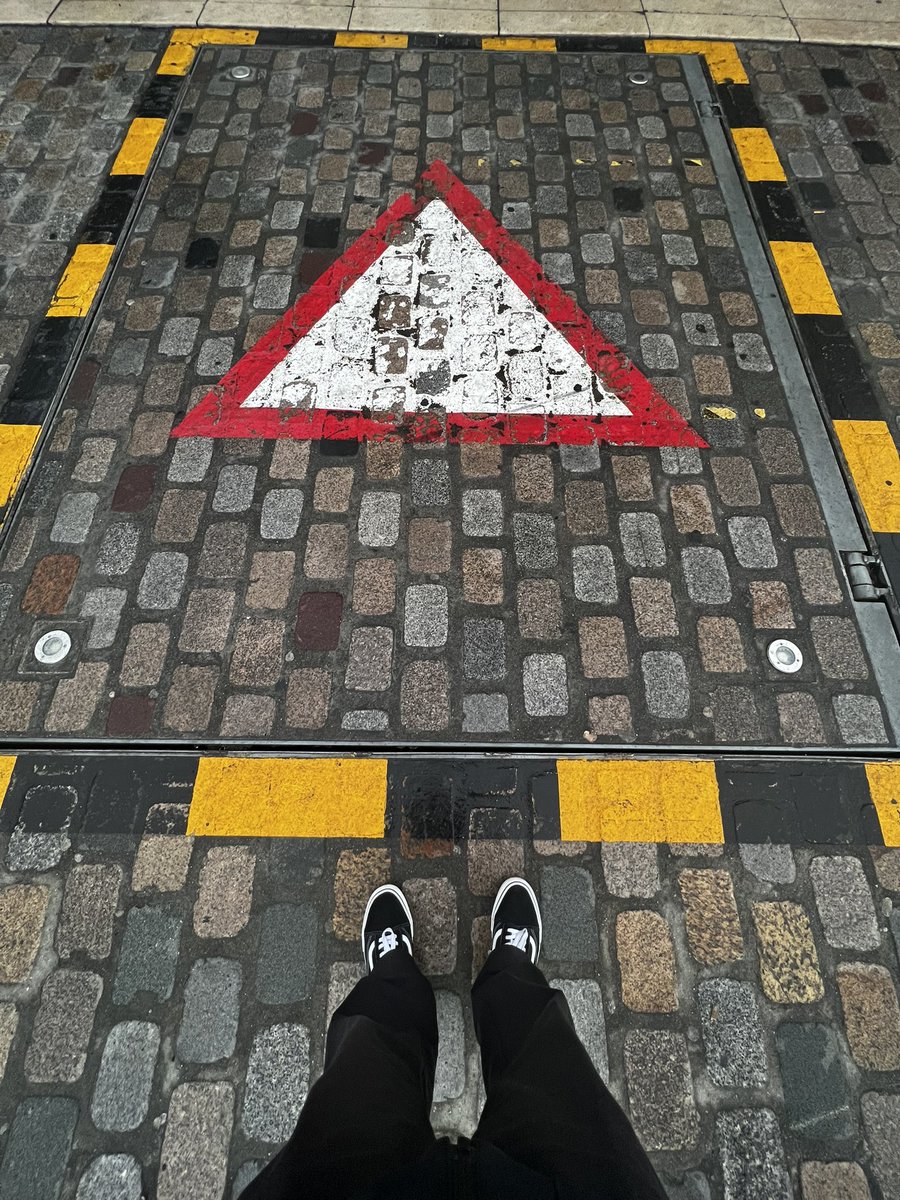 3asyG33's tweet photo. 📍 #vanslife https://t.co/DQluwsltIT