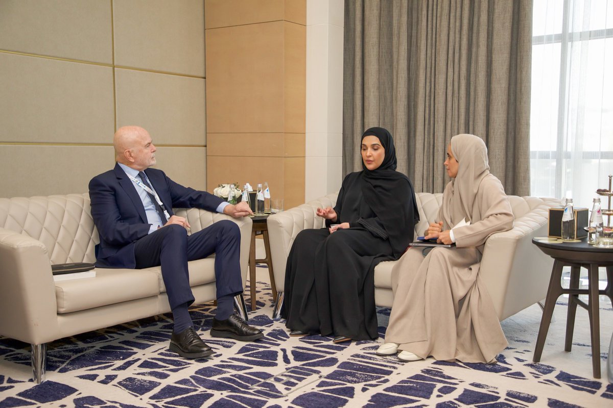 QNAEnglish's tweet photo. National Human Rights Committee Chairperson Discusses Goals of #Climate_Changes, #Human_Rights Conference with Guests. #QNA 
https://t.co/16YnlGbTJH https://t.co/3BjpS1Z8eO