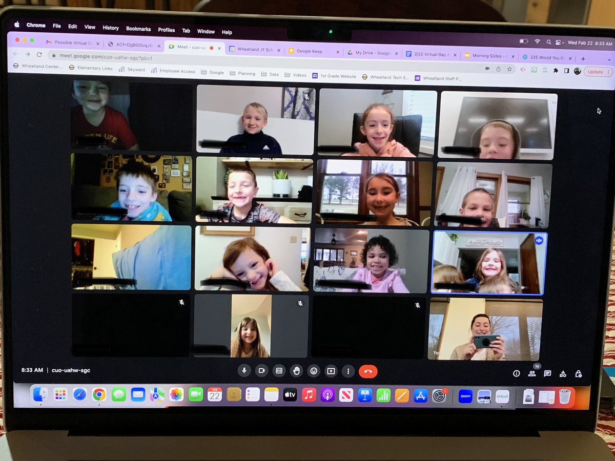 Sarah Basting tweet media