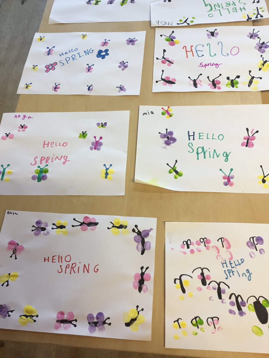 gasc81185069's tweet photo. Lovely spring craft today 🌸 🦋 #wewantspring #spring #fingerpainting https://t.co/zAn1lGLyXI