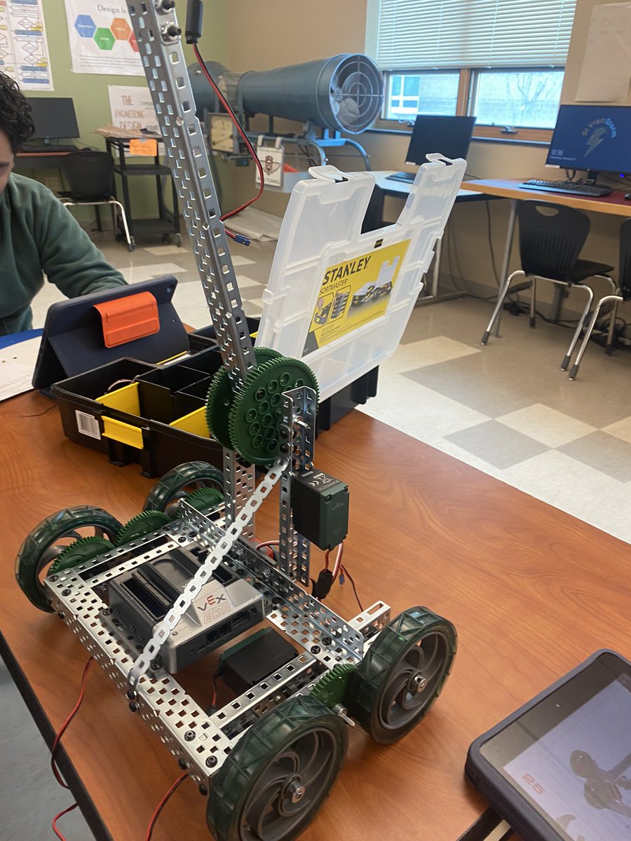 ErieHSEngineering tweet media