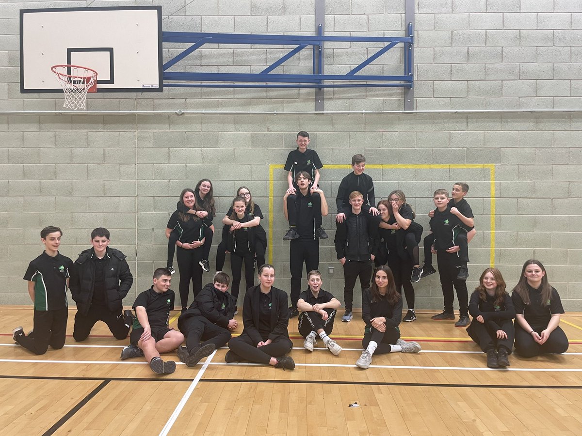 A massive well done to our sports leaders for their support at the Sportshall Athletics competitions today! What an amazing team they were today!😀💪🏼

<a href="/EppingStJohns/">ESJ</a>