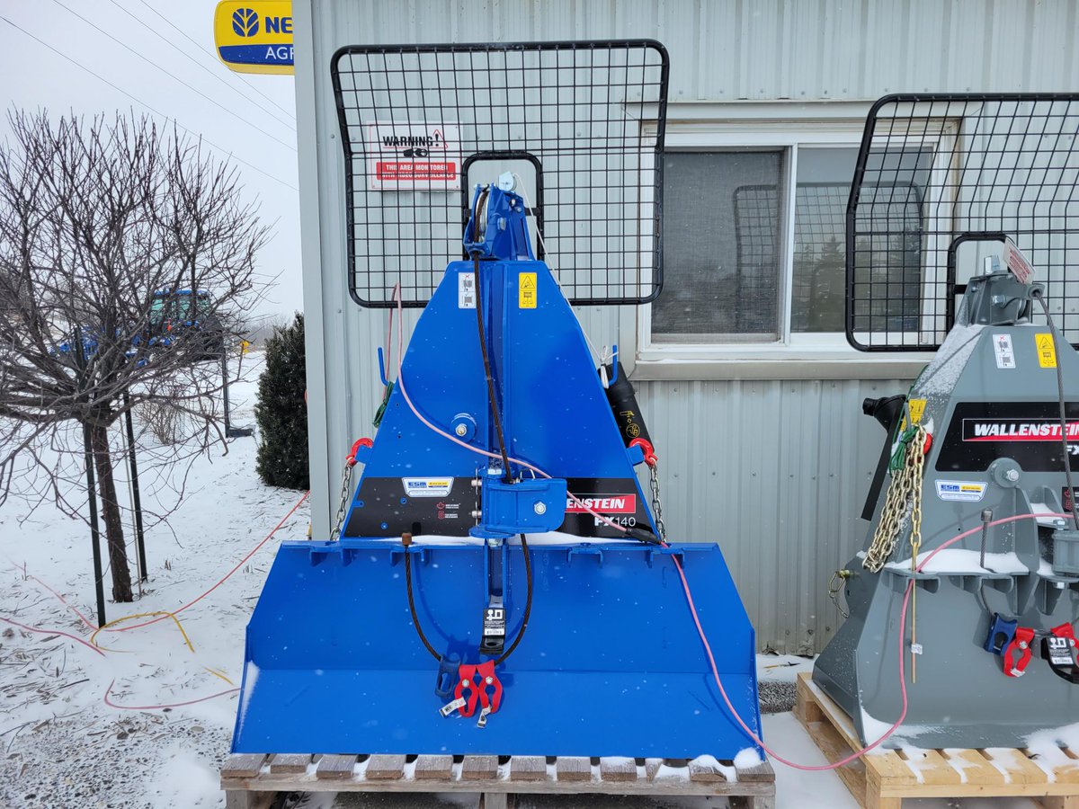 ESMFarmEquipmen's tweet photo. Keep the fire going, winter still has a few blasts yet. ESM has what you need to process & collect firewood. #wallensteinequipment #splitter #winch #weberlane #dumptrailer #utilitytractor https://t.co/AG8qCDwwUe