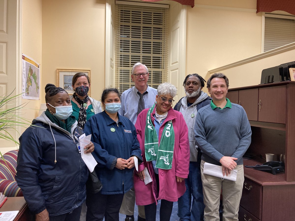 AFSCMEMaryland's tweet photo. We had a great Higher Education Lobby Night this past Monday! 💪

We spoke with our legislators about improving working conditions, including health/safety measures and telework policies, raising wages to reflect the rising cost of living, and more.

#AFSCMEinAnnapolis https://t.co/7HLy5wEuBv