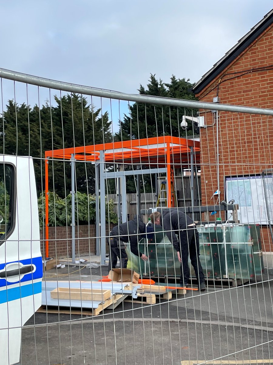 Labourstone's tweet photo. Progress update shots of @wfcouncil latest #CycleHub @ #ChingfordE4 Rail Station. Expanding our infrastructure to support #cycling #activetravel even further! @allpartycycling @willnorman @HSscorecard @WeSupportWFMH @WFLabourParty @ElizabethBapti4 @DoreRosalind @cwg_labour https://t.co/fGjF8jq7dM