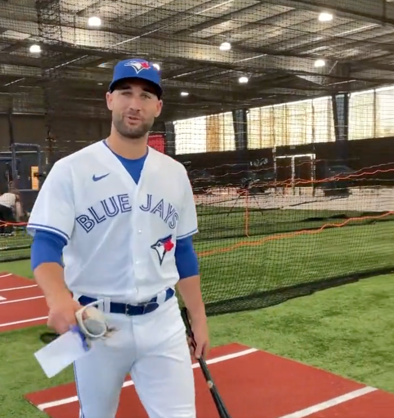 Toronto Blue Jays on X: “I'm just going to try and look pretty” - Kevin  Kiermaier 🤣 #PhotoDay  / X