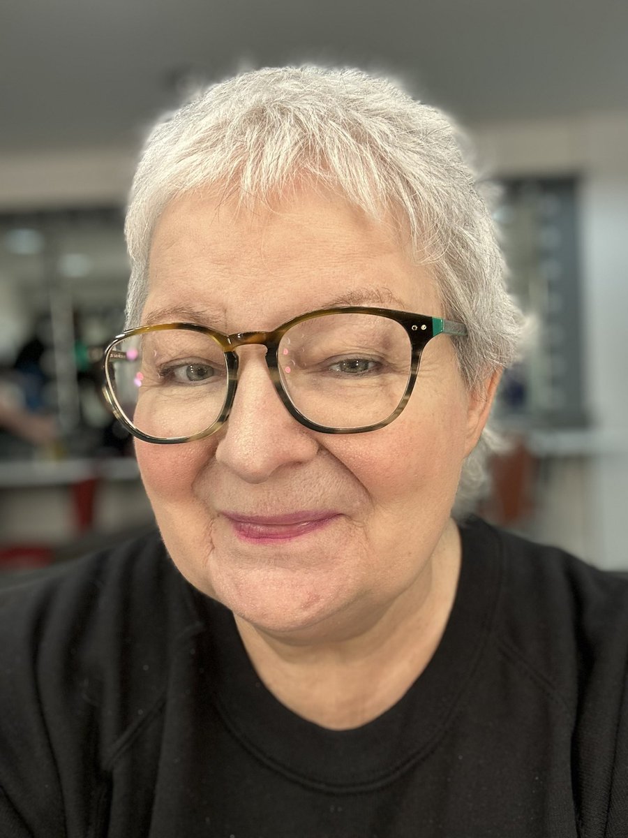 Janey Godley on Twitter "All ready for the show in Greenock"