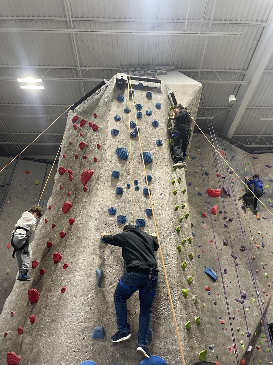 AutismComm's tweet image. We had a great time at our February Club AC social event! Our next event is quickly approaching on March 6th, sign up for Club AC today at:  autismcommunities.org/club-ac-sign-u… #autismcommunities #clubac