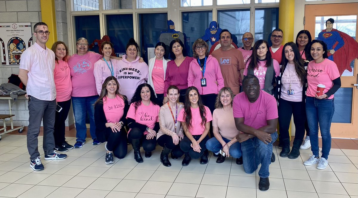 There is no room for bullying at St. Jane Frances! 💗 #TCDSBPinkShirtDay @TCDSB_NCC @TCDSB  @idalipreti @MICHAELaCACCAMO @campbes03 #AntiBullyingDay #StJaneFrances