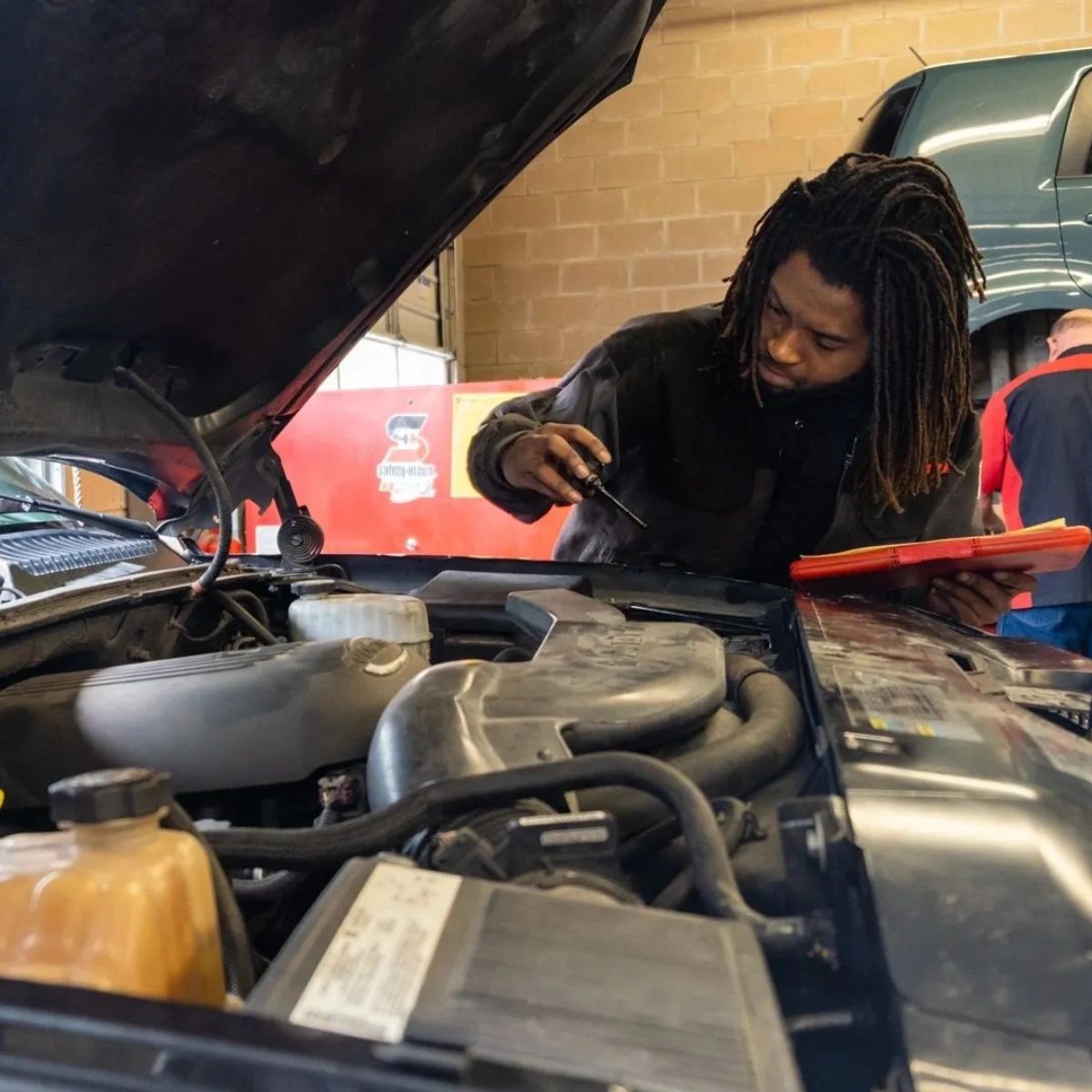 FastLaneAutoCC's tweet image. We’re proud to be your one-stop shop for all things auto repair, Copperas Cove! Take a look at the vast range of services we offer on our website today. #FastLaneAutoService #FastLane #AutoService #AutoRepair #OilChange #Mechanics

fastlaneautoservice.com/services