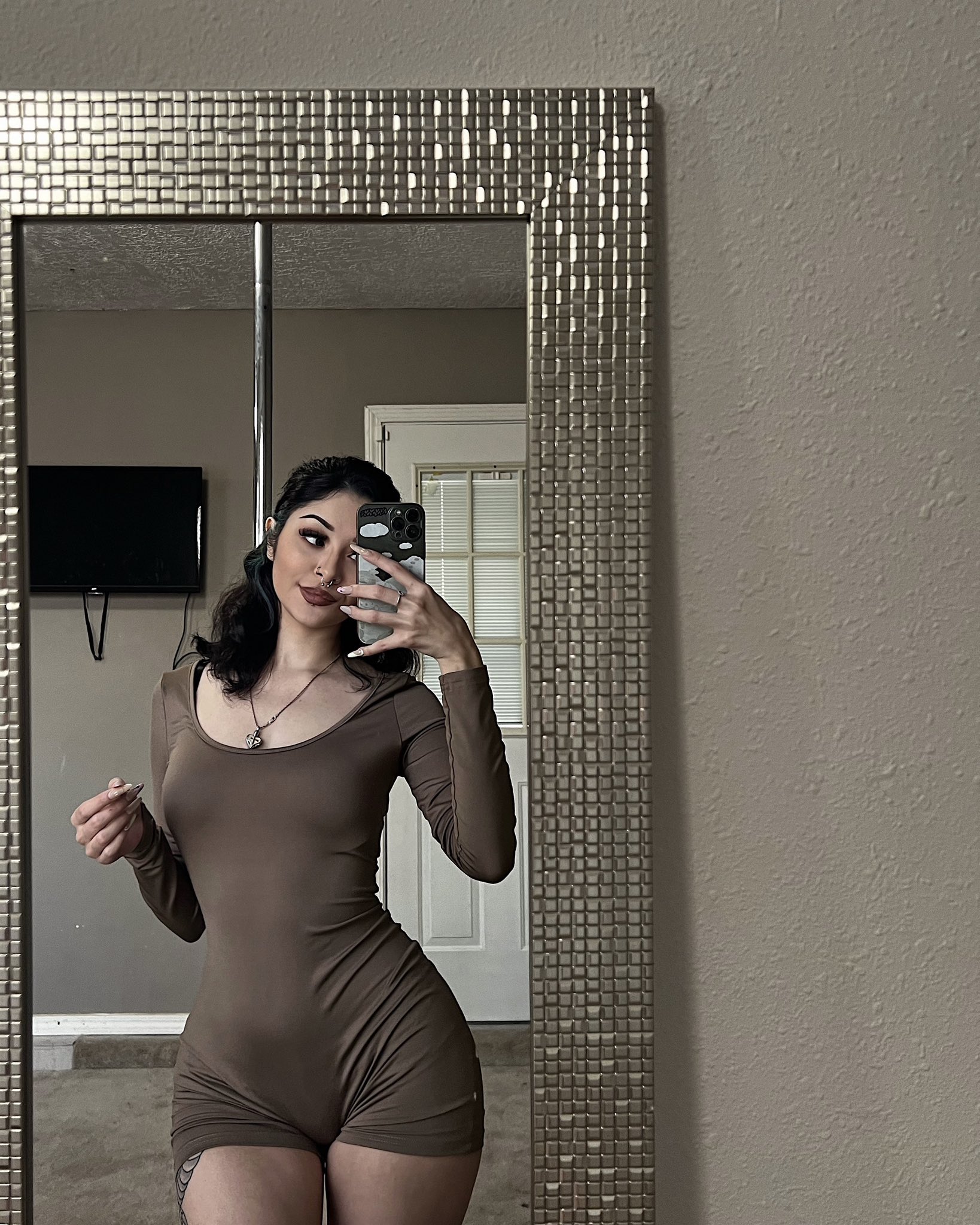 𝐭𝐢𝐧𝐲 on X: theres a HUGE discount on my spicy site, get it now cause  youre not gonna want to miss out 🫶🏻 t.coJxQ9D4sLVG  t.coBKphU1wFkR  X