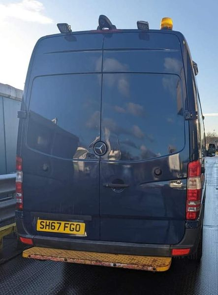 Crime Ref 5103658/23 Blue Merc Sprinter Van stolen 21st Feb at approx 21:30 from RM8. Reg: SH67 FGO It has highway Maintenance Lights on top. @kent_police @MPSSevenKings @MPSIlfordTown @MPSRTPC @MPSHaveringPark @MPSHeath @MPSLongbridge @MPSGooshays @MPSUpminster