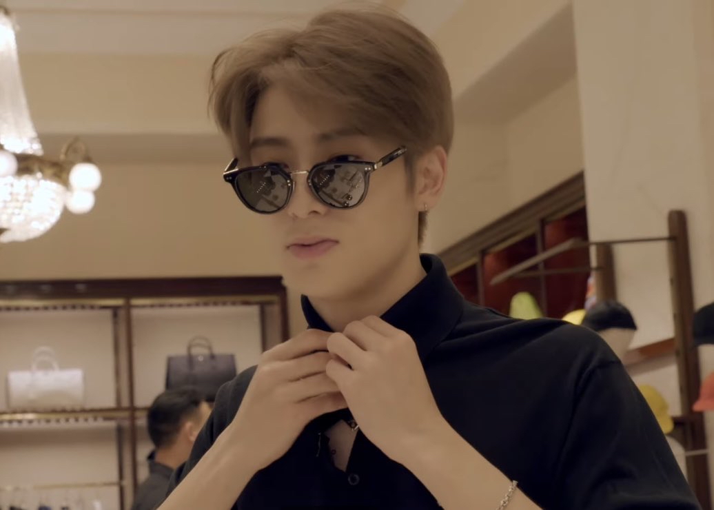 hourly jaehyun tweet media