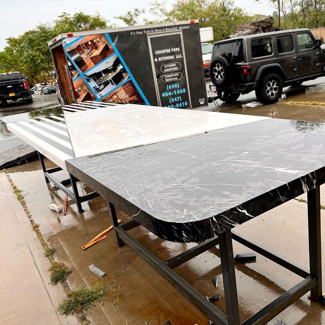 parkindustries's tweet photo. 🔲⬛ Unique 15' x 5' table by Park customer AH Counter Tops #StoneWorkWednesday https://t.co/IhBD9THuXW