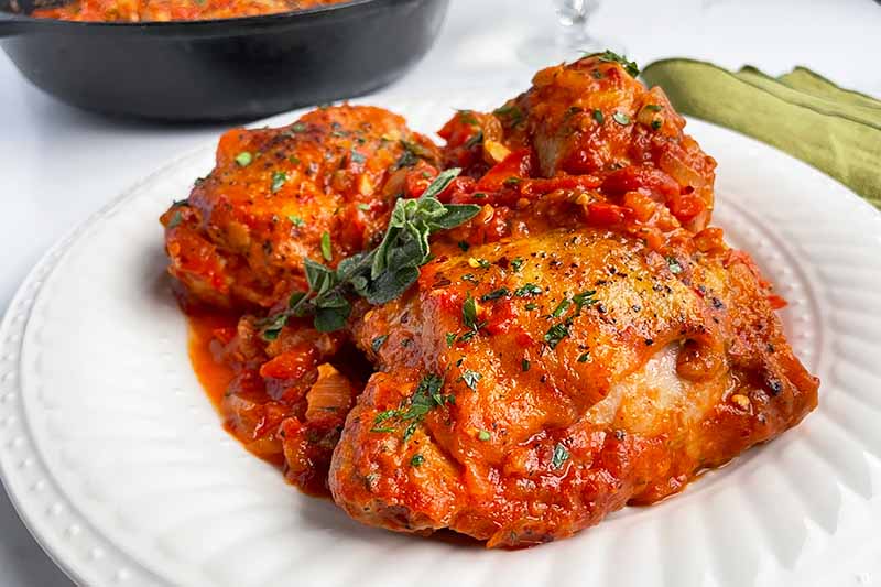 FoodalBlog's tweet image. Chicken Cacciatore is a rustic Italian classic! &amp;gt;&amp;gt;&amp;gt; foodal.com/recipes/poultr… #chickendinner #cacciatore