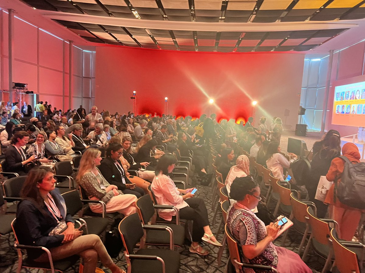 ICHG2023's tweet photo. The Ballroom at the Cape Town International Convention Centre is filling up with international guests, scholars, geneticists and scientists for Official Opening Ceremony of the 14th International Congress of Human Genetics! #ICHG2023 #Genetics #WomenInSTEM #Bioinformatics https://t.co/CqRDMyKoGt