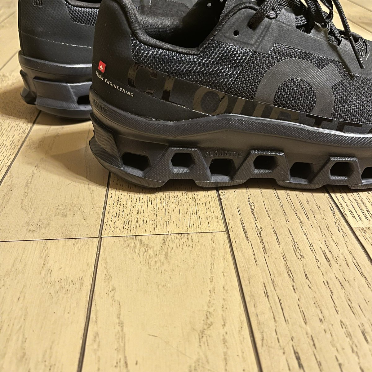 campworks_1's tweet photo. 新しい靴が届いた

履くのが楽しみ

#ON
#cloudtec https://t.co/8jdWIcQM1B
