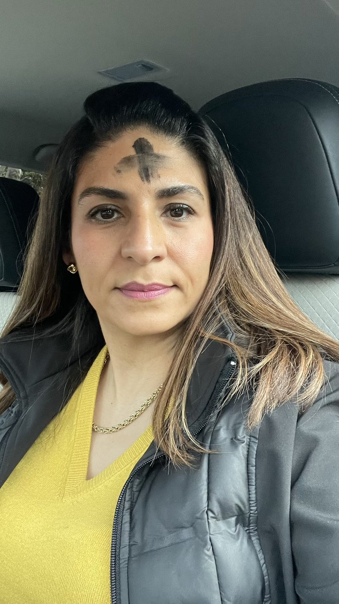 See you in Easter. Nos vemos en pascuas.