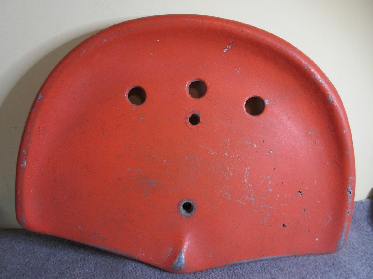 rusticrelics04's tweet photo. Vintage Cast Aluminum PEDAL TRACTOR seat Allis Chalmers, Ertl Eska IH MM JD ford https://t.co/ZUqIGWOGjv #eBay via 
@eBay #agriculture #tractors #pedaltractor  #vintagetoys #agtwitter #toys #farmer #farming #auction #ebay #tractors #AllisChalmers #Ertl #wednesdaythought  #eska https://t.co/CZ72tbVMaE
