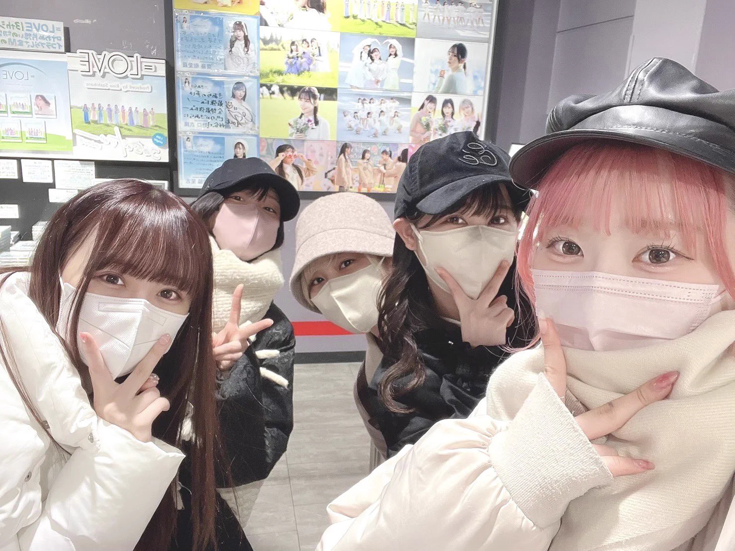 齋藤 樹愛羅 na platformi X: „フラゲ日には渋谷で #イコラブCD
