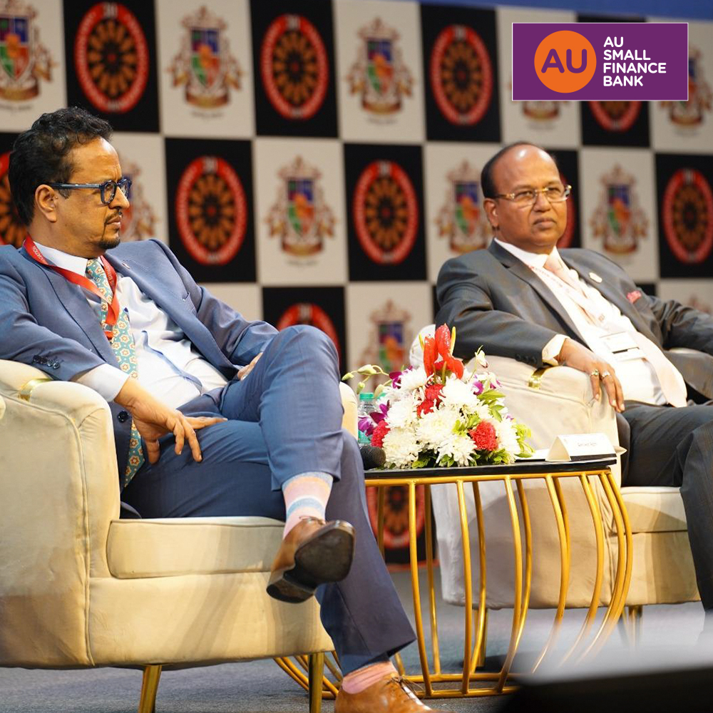 aubankindia's tweet image. This year, at the @IMAIndore (IMA), Mr. Sanjay Agarwal, MD &amp;amp; CEO, AU Small Finance Bank, spoke passionately on the subject - ‘Reinvent, Evolve &amp;amp; Lead,’ and shared his thoughts on ‘India’s growth enablers.'

#IMA #ManagementConclave #Business #Leadership #Mindset