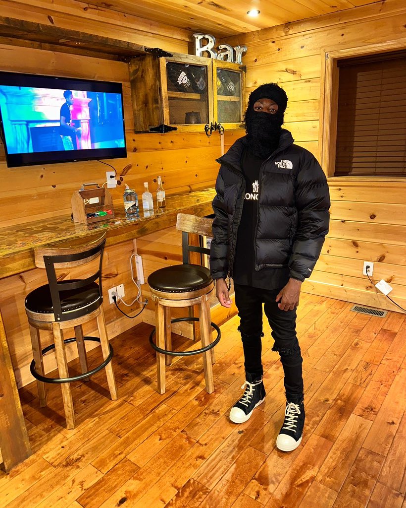 Kaazyyy's tweet photo. Ricks on my feet🔥 https://t.co/kIPdxu0c7m