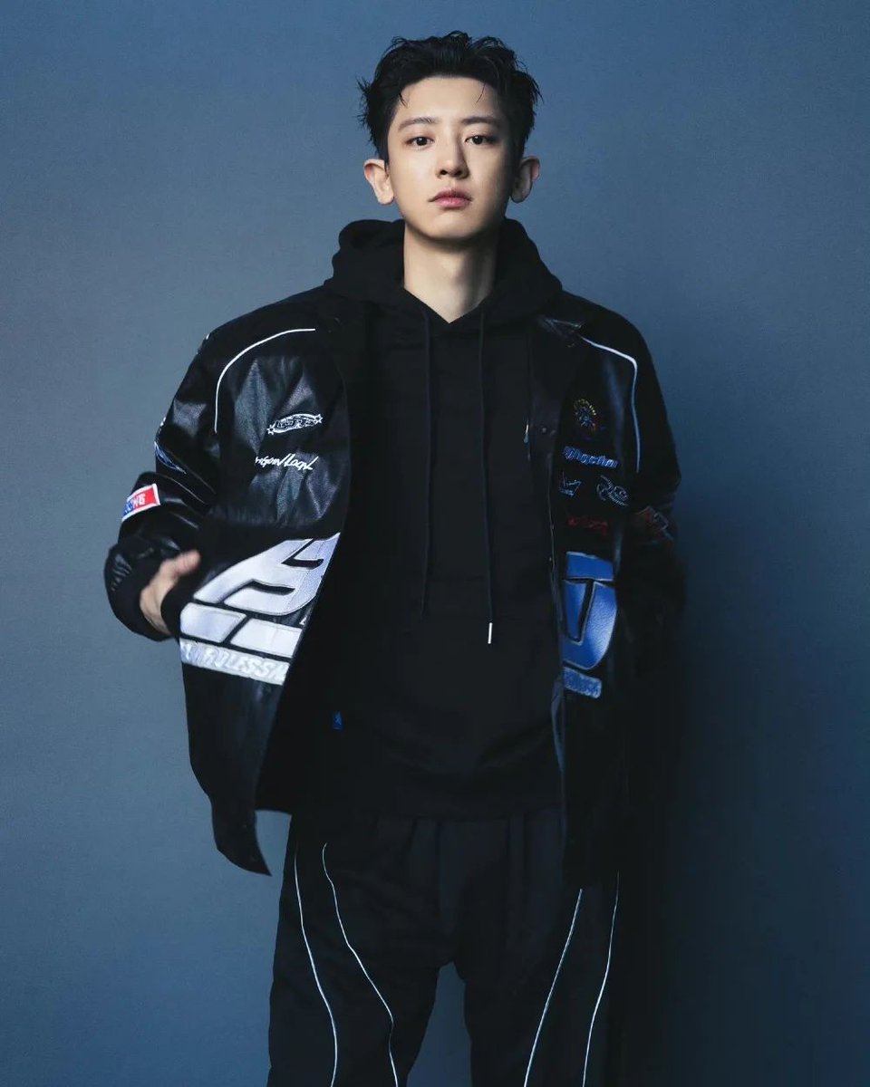 XEXOLParallel's tweet photo. Keep dropping the tags for #CHANYEOL

11 Years with Chanyeol 🍒

#11YearsWithChanyeol
#찬열이랑_11년째_한_편
#찬열아_데뷔11주년_축하해
 @weareoneEXO https://t.co/uZ9VQhMvMR