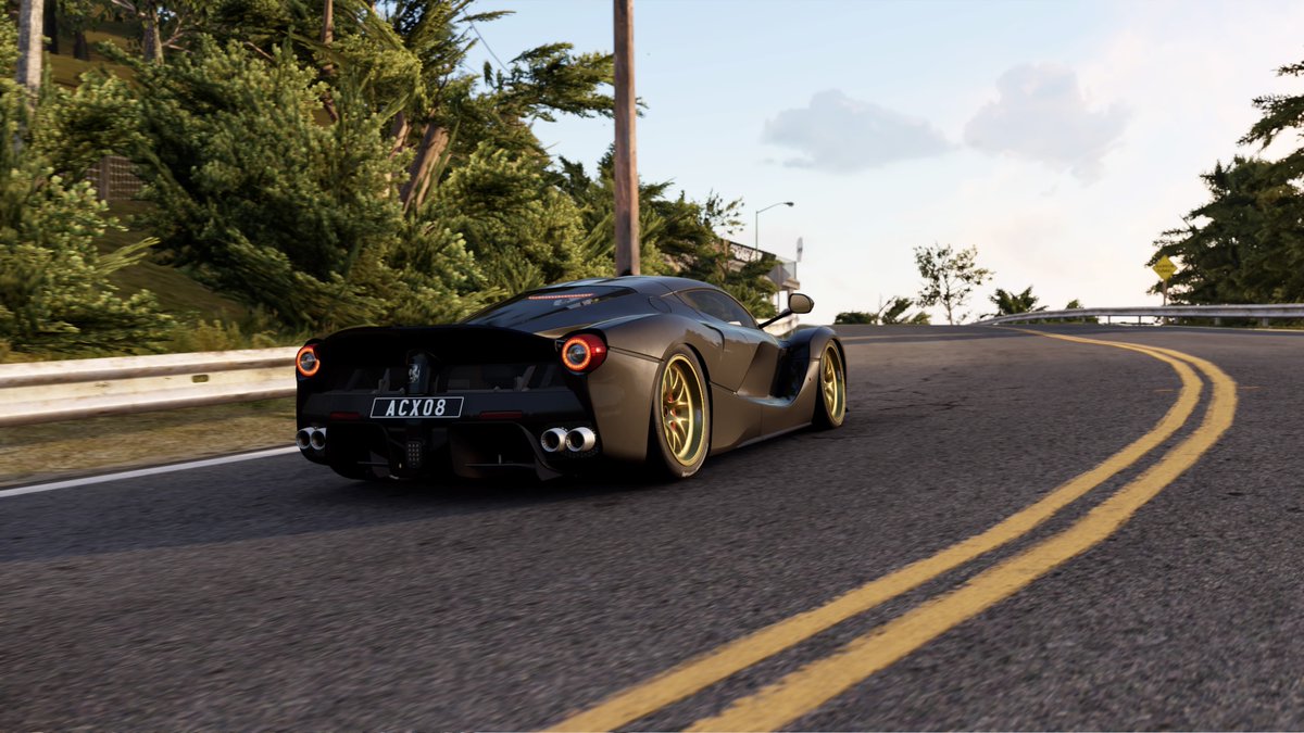 AcronixGamer's tweet photo. LaFerrari @ Highway #projectcarsgame #projectcars #projectcars3 https://t.co/ZrNMXdHQWT