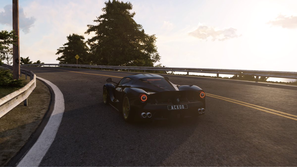 AcronixGamer's tweet photo. LaFerrari @ Highway #projectcarsgame #projectcars #projectcars3 https://t.co/ZrNMXdHQWT