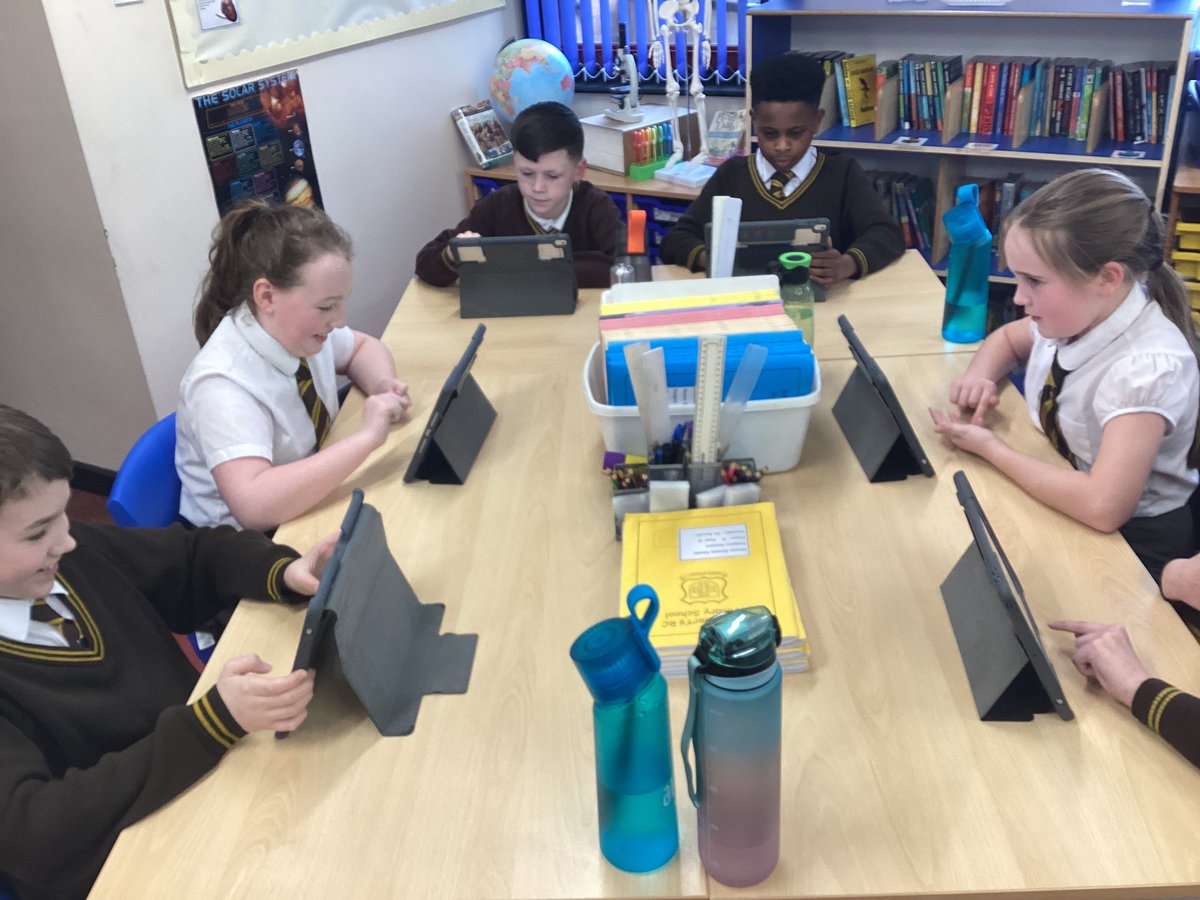 9StHerberts's tweet image. Working hard in computing today. #stherbertscomputing