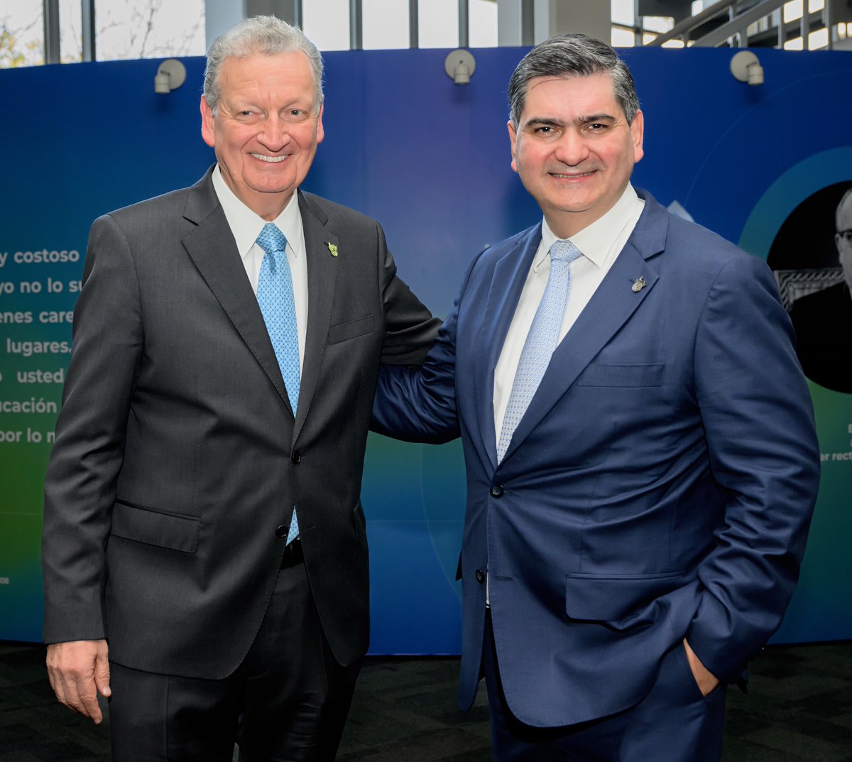 david_garza's tweet photo. Un honor que Ricardo Saldívar, reconocido líder empresarial, haya sido nombrado Presidente de nuestro Consejo Directivo. Reconocemos y agradecemos a José Antonio Fernández por 11 años de cercanía, apoyo y pasión por el @TecdeMonterrey en este rol, y que continúe como consejero. https://t.co/zw2bSaIdGT