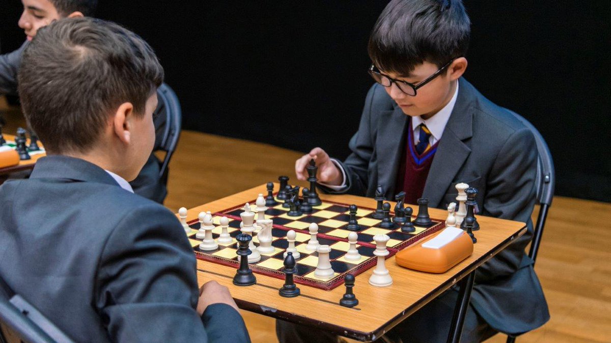 HammersmithAcad's tweet photo. The House Chess Competition gets underway. Students in KS3 &amp; KS4 battle it out to become champion. Who will make the most of castling, move en passant or open with the best gambit? #chess #chesstournament #tournament  #COMPETITION https://t.co/pdTPbx5QIq