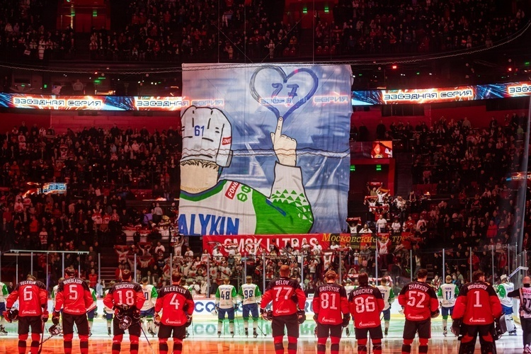 HockeyNewsHub's tweet photo. Today marks the one year anniversary that #LeafsForever prospect Rodion Amirov was diagnosed with a brain tumor. 

Teams in the #KHL and #NHL continue to show support. 💜 #RodionStrong https://t.co/lc7YYqCGnz