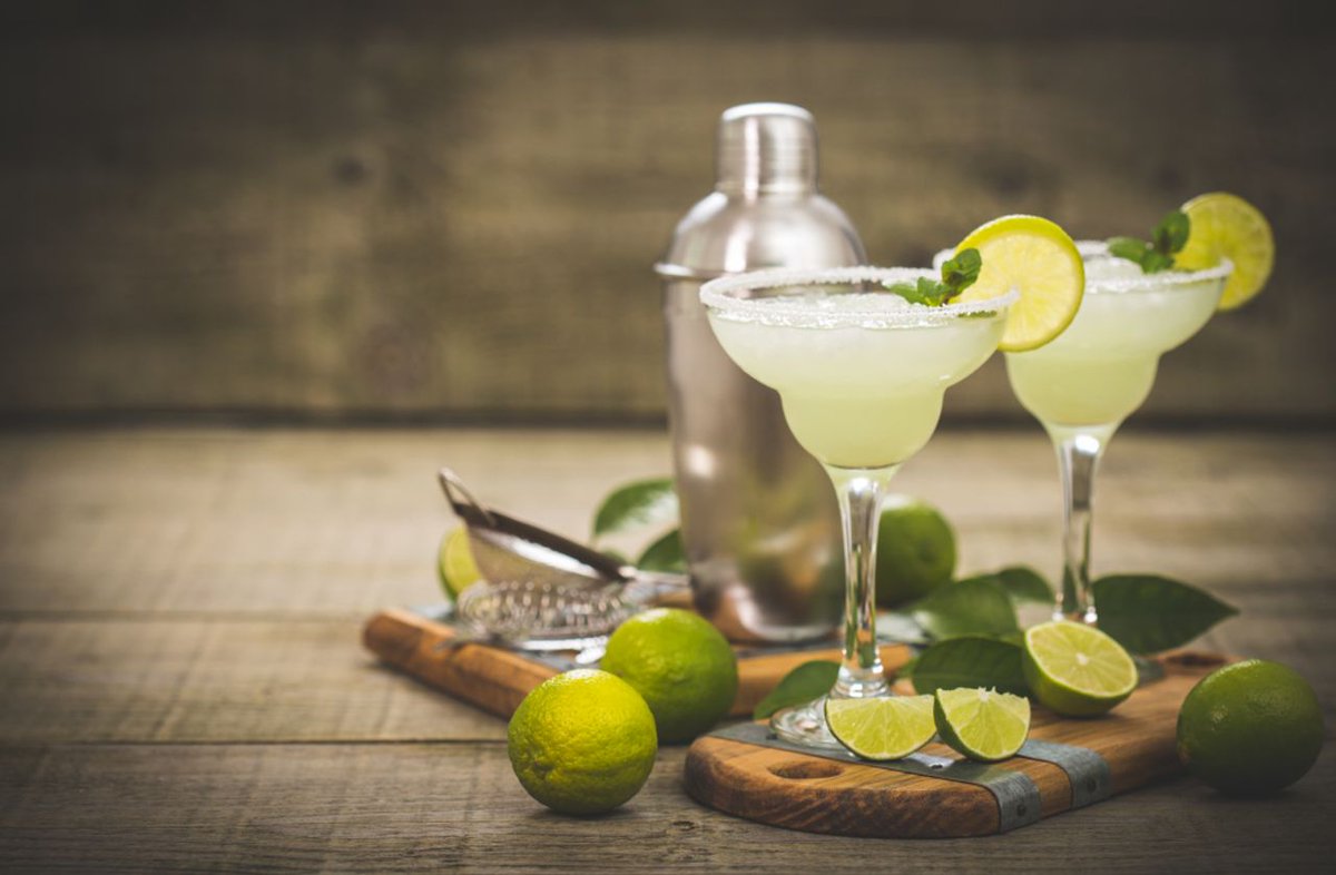 MandMCS's tweet photo. Grab your margarita mix - it’s National Margarita Day! Comment below with your favorite way to make this drink!

#bartending #margaritas https://t.co/nh8JSp33rx