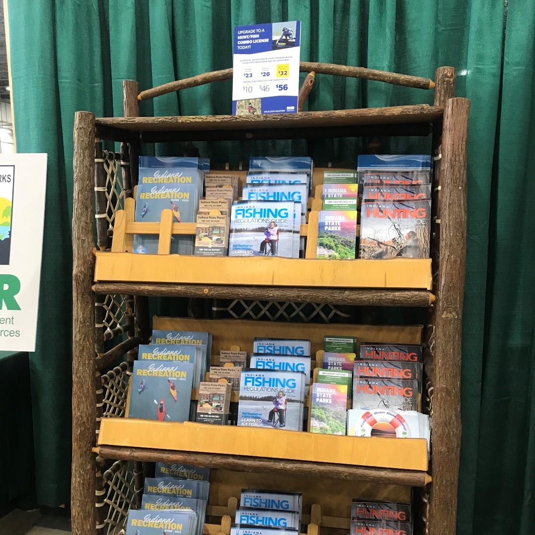 idemnews's tweet photo. Going to the @IndySportShow boat sport and travel show? Visit the @INdnrnews booth in Tackletown to pick up information on how to be a #CleanBoater! Learn more at https://t.co/tRcz60D8dv. #boatsportandtravelshow https://t.co/MPQoB2BtTv