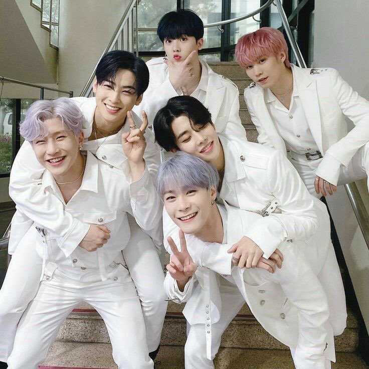 ll_mo126's tweet photo. ASTRO 7thyears Anniversary⋆*✩

#HAPPY7thWITH_ASTRO 
#아스트로를_만난건_7ㅣ적_이야 https://t.co/lfe0u3glIG