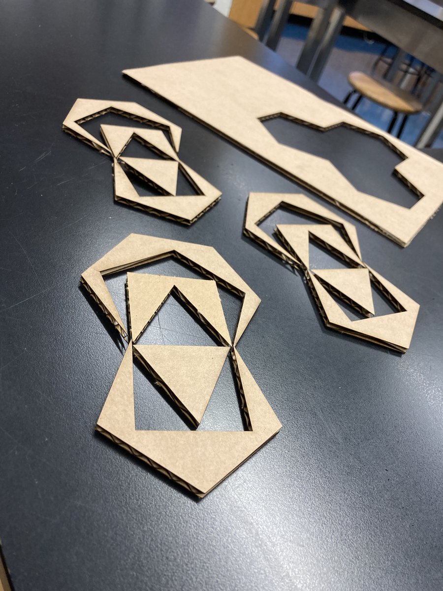 Excited to fire up <a href="/glowforge/">Glowforge</a> for Class V Computer Education students <a href="/BrearleyNYC/">The Brearley School</a> !! We have a new trimester course that maximizes hands-on #ComputerScience this year, thanks to <a href="/workplacehobo/">Colin Anton Samuel</a> for the support &amp; <a href="/KarenBlumberg/">Karen Blumberg</a> for the hardware savvy! #STEAM #MakerEd #lasercutting