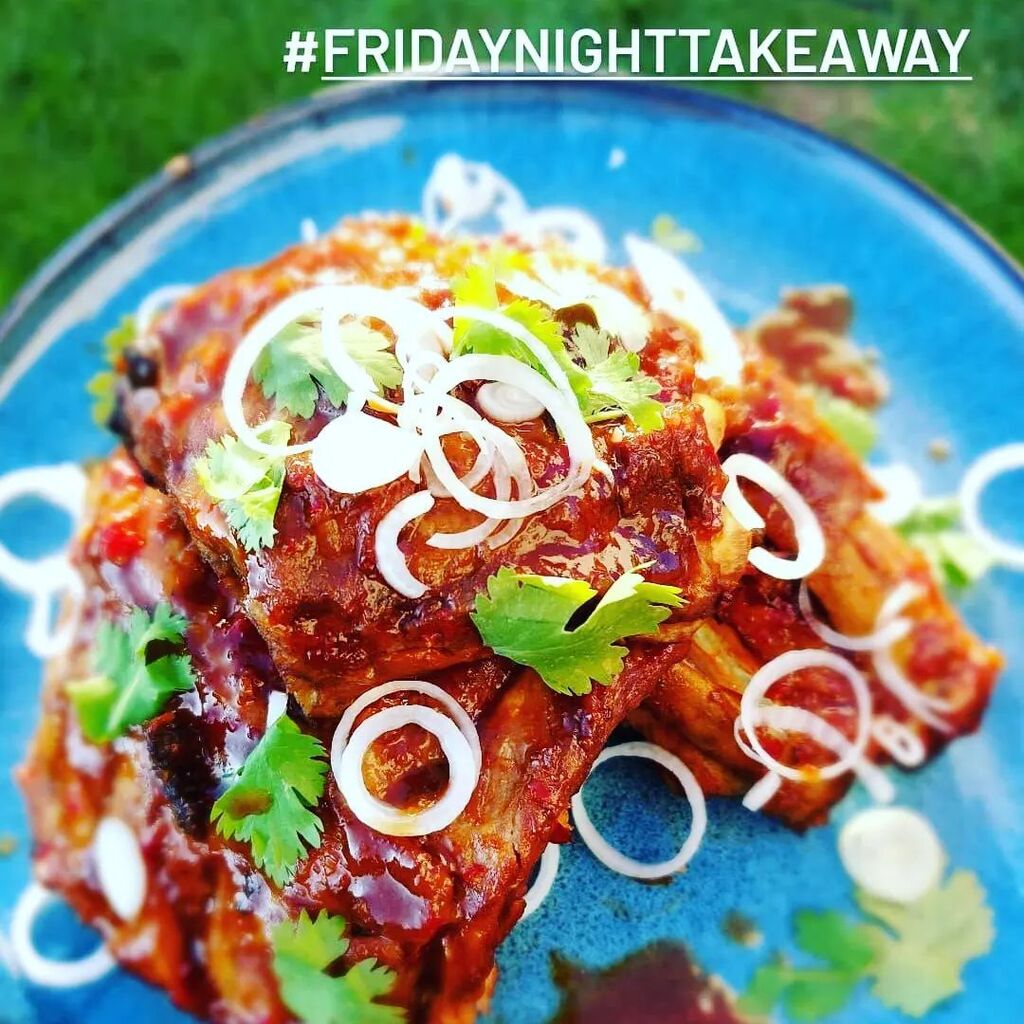 ManStKitchen's tweet photo. Ribs back on the menu for our #fridaynighttakeaway 

Menu is now live on our website.

Still having a couple of issues with the booking system. If you are able to leave your preferred pick up time in the comment box that would be great.

Use the link in our bio to order your… https://t.co/V6Tz5fqzP2