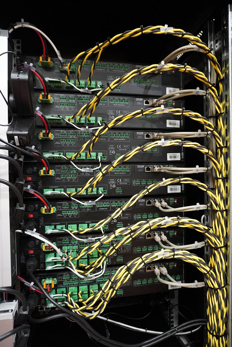 LDAAudioTech's tweet photo. π Beauty is in the details. Our customised racks leave our factory ready to use, so well-dressed and neatly arranged that itβs hard not to love them.
#LDA #LDAAudioTech #PAVAsystems #rackbuilding #customrack #wiring #systemsassembly #PAVA #cableporn #cablemanagement https://t.co/a6HT9D8zHF