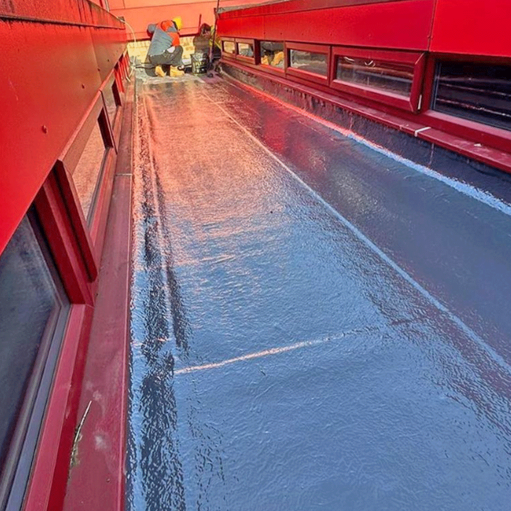 RestecRoofing's tweet photo. Superb use of #Flexitec2020 by Horizon Flat Roofing to waterproof this problematic roof area ✅
#ukroofing #roofwaterproofing #restecroofing #flatroofing #flatroofinguk https://t.co/u5dB7oUxC6