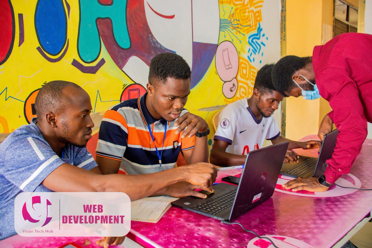 yisontechhub's tweet photo. 𝗬𝗶𝘀𝗼𝗻 𝗪𝗲𝗯 𝗗𝗲𝘃𝗲𝗹𝗼𝗽𝗺𝗲𝗻𝘁 𝗧𝗿𝗮𝗶𝗻𝗶𝗻𝗴

Today in our web development training, trainees were introduced to CSS. CSS is a tool used for styling.
Want to get in touch, call us on 024-692-4439.

#YisonImpact #WaWeDey #ICT #masterclass2023 #training #technologynews https://t.co/Z1QugWGKYa