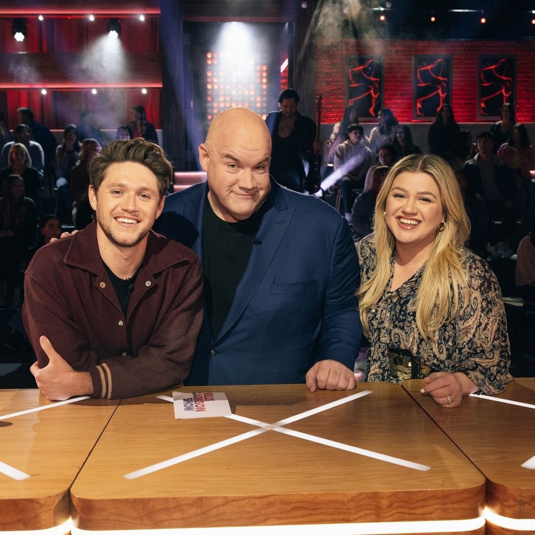 nhsumedia's tweet photo. 📸| Niall vid the Kelly Clarson Show on instagram 

#niallhoran @NiallOfficial #heaven https://t.co/duS3IqHmNJ