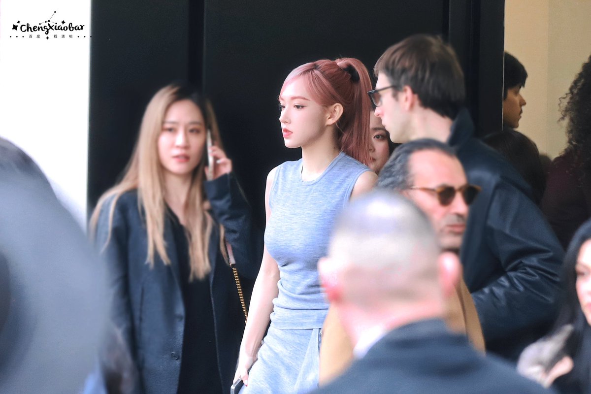 chengxiaobar's tweet photo. 230222 @Fendi Fanshion Show Finished

The great beauty😍

#ChengXiaoforFendi #ChengXiaoMilanFW #ChengXiao #程潇 #성소 
@chengxiao_0715 https://t.co/Iw7F0vfTh4
