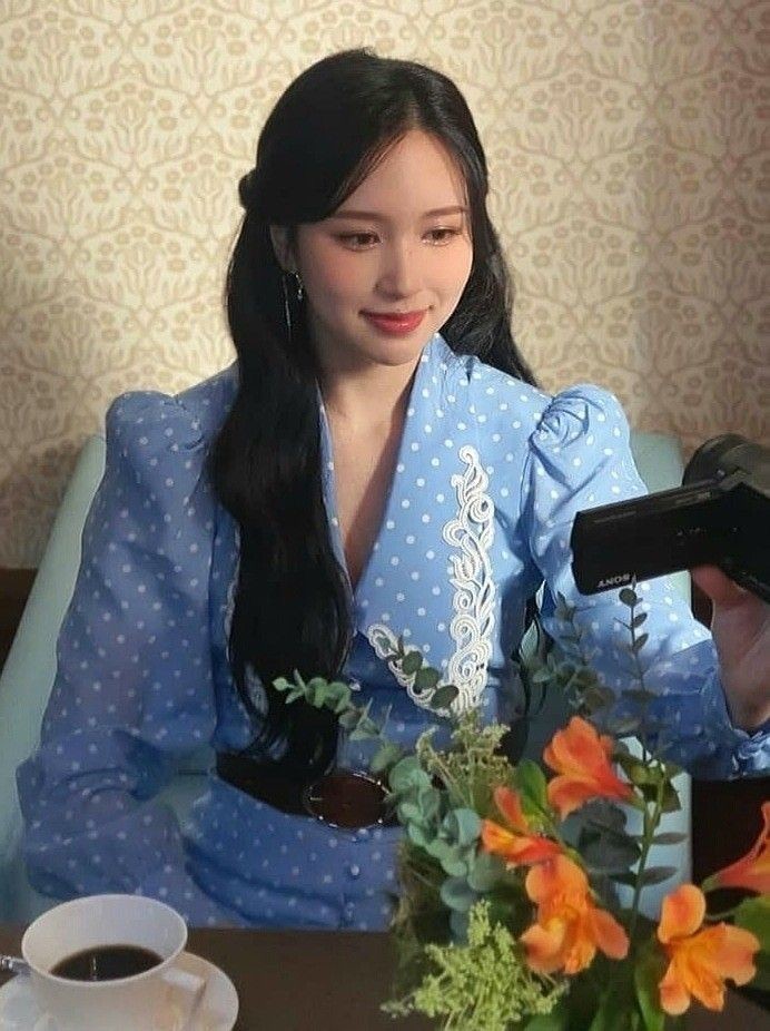 Lost_prxncess94's tweet photo. #ROSALIND_JUNG
A simple coffee with someone you're close with is one of the best times you can mark in your calendar.
~๐
#Aethra_Corp
#ACE_CheckIn
#ACEModels https://t.co/BzDFAY5VUC