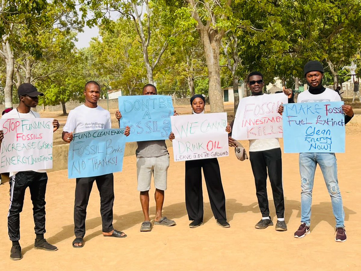 AbdulbasitSMik1's tweet photo. Fossil fuel investments are damaging to marginalized communities around the world. Banks must take responsibility for the impacts of their investments and work towards a just transition to a clean energy economy
#FossilBanksNoThanks #YesSolar #CleanEnergyCleanFuture #RiseUpMovem https://t.co/0rcx6qMBjt