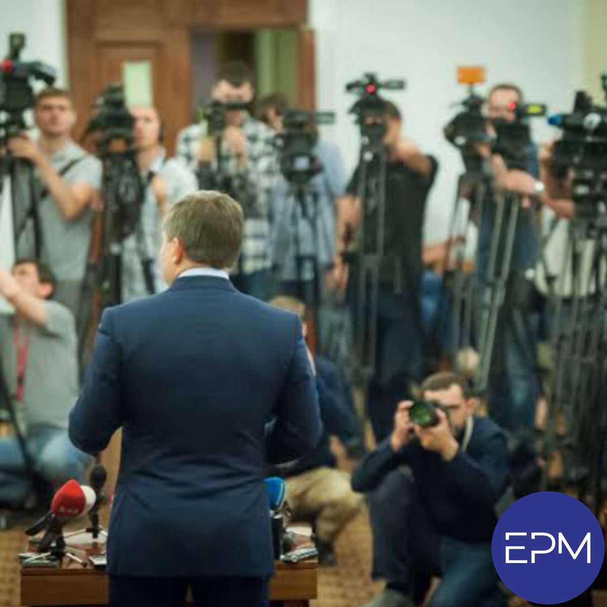 entrenamedios's tweet photo. Marca la diferencia!
Entre solo hablar frente a los micrófonos de los Medios de Comunicación y Saber transmitir un mensaje de Manera eficaz 👌🏼 
Más de 25 años nos respaldan 
Visita nuestra página web 👇🏼
https://t.co/s59g2EVVRE 
WhatsApp 👉🏼📲 33 1350 6989 
#MediaTraining https://t.co/E2Xo2s8e5k