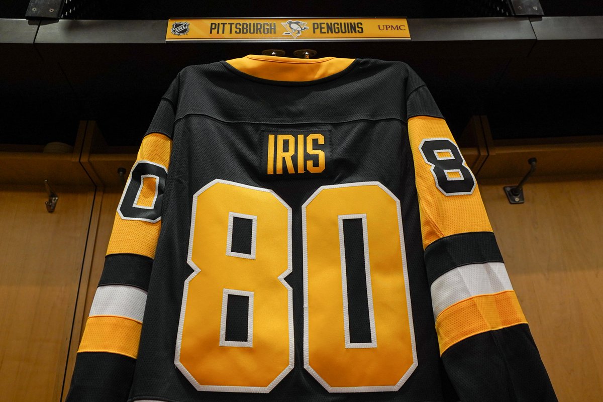penguins's tweet photo. Pittsburgh music icon Donnie Iris is celebrating his 80th birthday with a special performance of the national anthem at our game on February 26 🎶

Tickets for Penguins vs. Lightning: https://t.co/L0qJJzhv36 https://t.co/q9nhFGlJqx