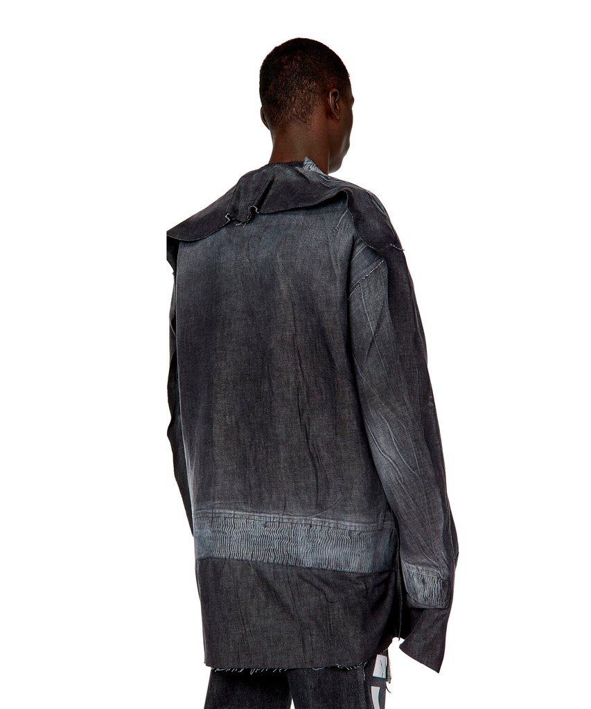 wrongweather's tweet photo. Featured in the Spring Summer 2023 Runway Show, this denim jacket is an extravagant, deconstructed riff on a bomber silhouette. 
Shop DIESEL SS23 collection at https://t.co/pdT4L3Qs11

#diesel #denim #y2k #fashion #design #jeans #wrongweather https://t.co/GsQz2olU2q
